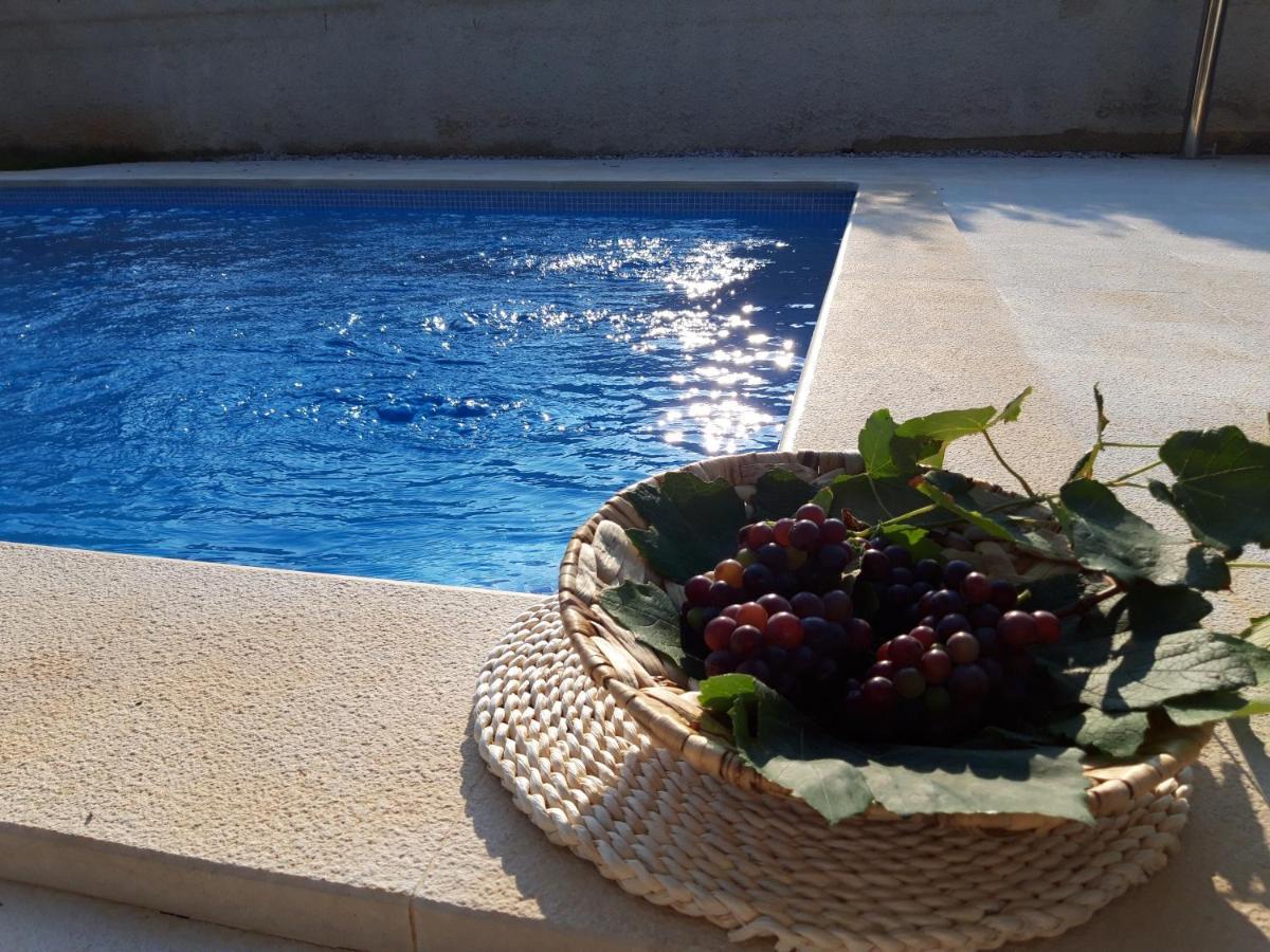 Apartment Karin Медулин Екстер'єр фото